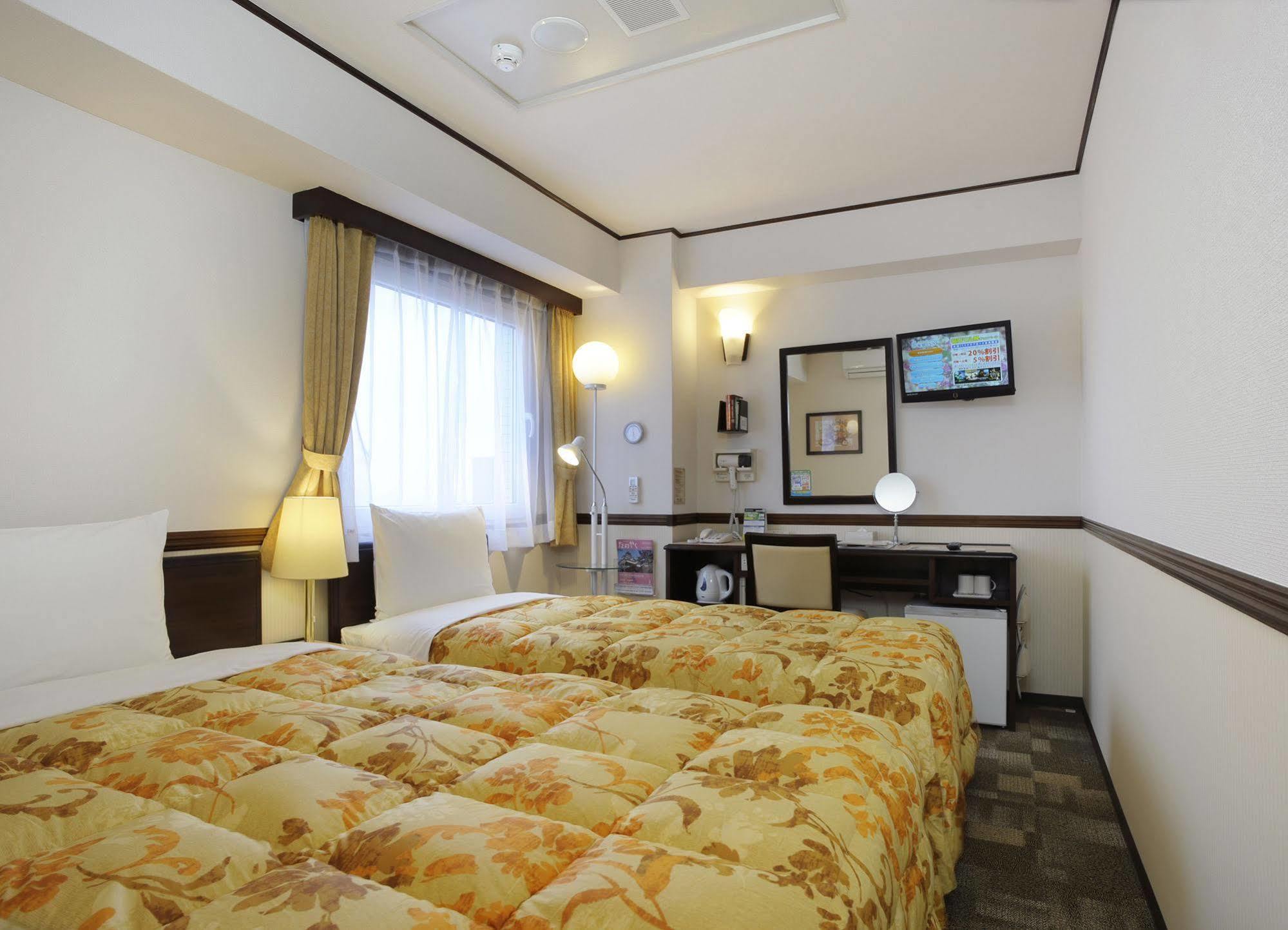 Toyoko Inn Saitama Shintoshin Kültér fotó